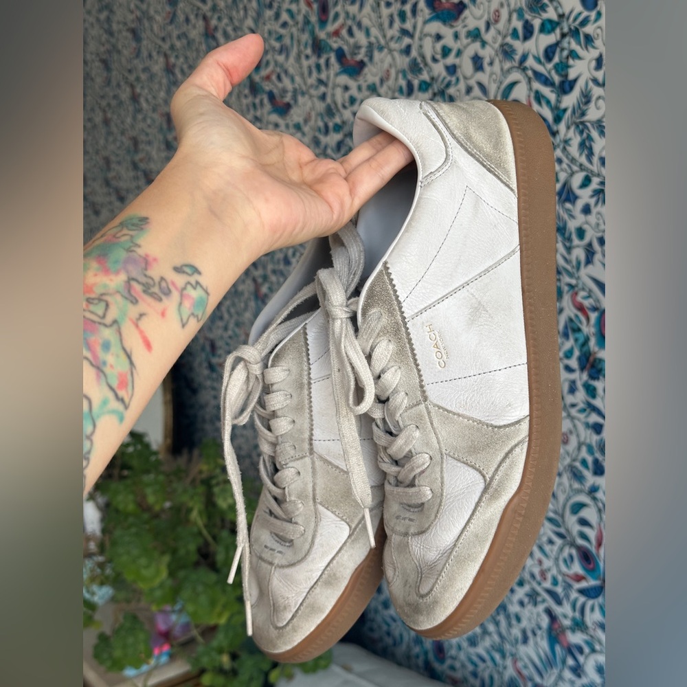 Coach Men's Ellis White and Taupe Suede Low-Top Leather Sneakers